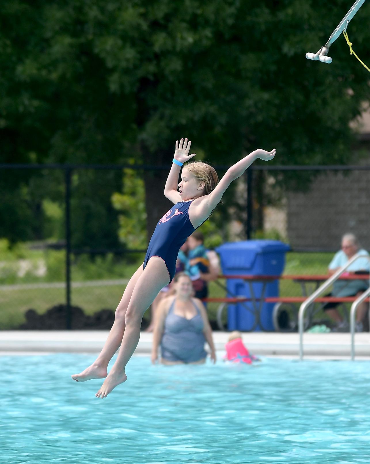 Spring Lake Park pool opens 3